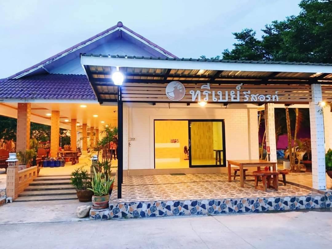Three Bays Resort Prachuap Khiri Khan Exterior photo